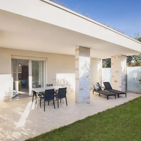 Διαμέρισμα Manzoni 1 *